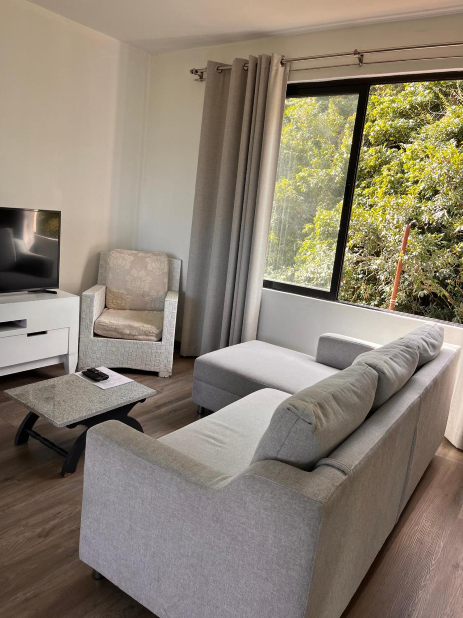 Holiday home Joubarbe